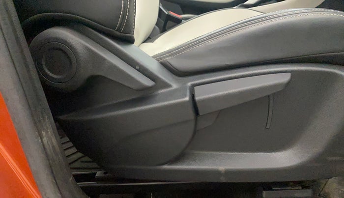 2022 MG ASTOR SMART 1.5 CVT, Petrol, Automatic, 37,645 km, Driver Side Adjustment Panel