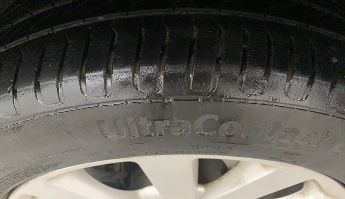 2022 MG ASTOR SMART 1.5 CVT, Petrol, Automatic, 37,645 km, Left Front Tyre Tread