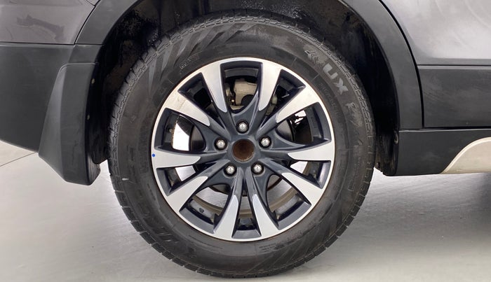 2020 Maruti S Cross ALPHA AT SMART HYBRID, Petrol, Automatic, 23,647 km, Right Rear Wheel
