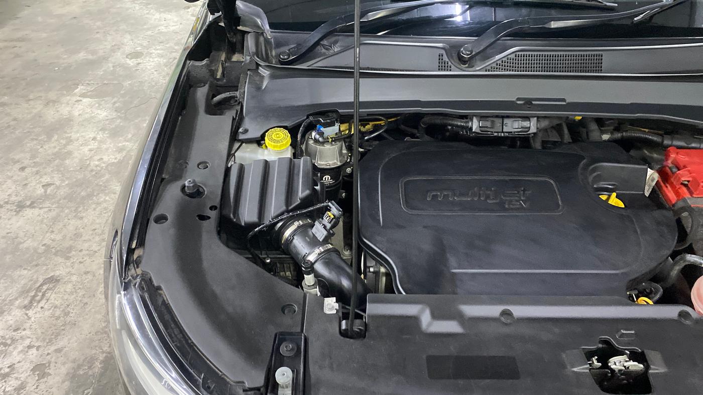 2020 Jeep Compass LONGITUDE (O) 2.0 DIESEL, Diesel, Manual, 54,282 km, Engine View - Right