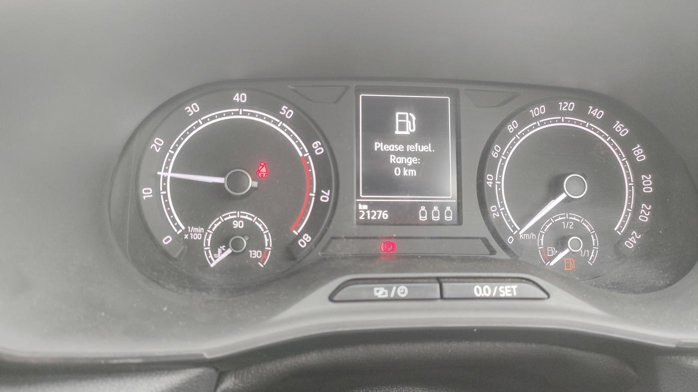 2025 Skoda Kylaq Classic, Petrol, Manual, 21,144 km, Odometer Image