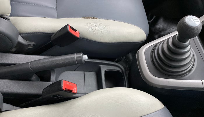 2012 Maruti Ritz VDI, Diesel, Manual, 96,607 km, Gear Lever
