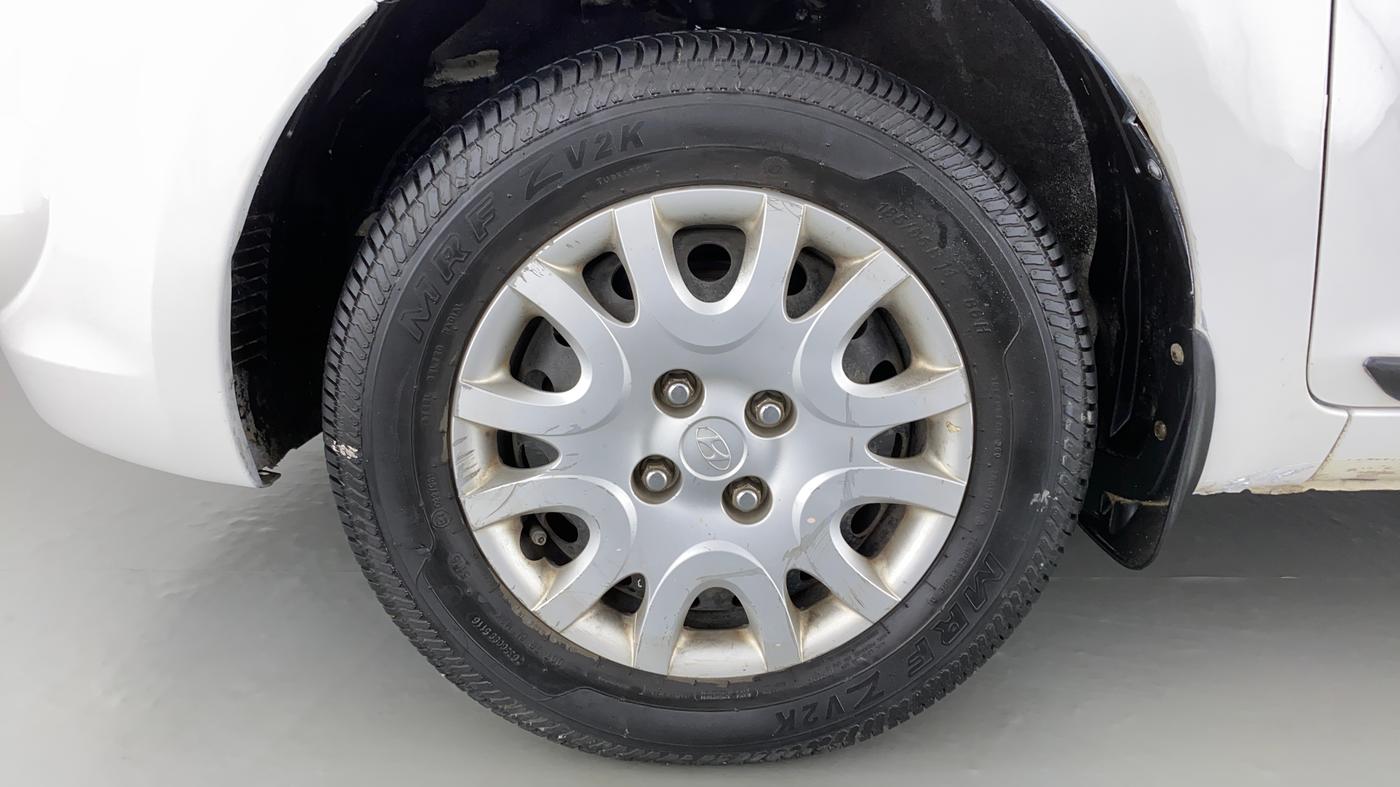 2010 Hyundai i20 MAGNA O 1.2, Petrol, Manual, 42,422 km, Left Front Wheel