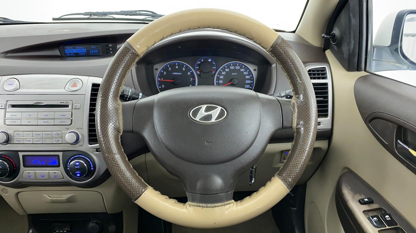 2010 Hyundai i20 MAGNA O 1.2, Petrol, Manual, 42,422 km, Steering Wheel Close Up
