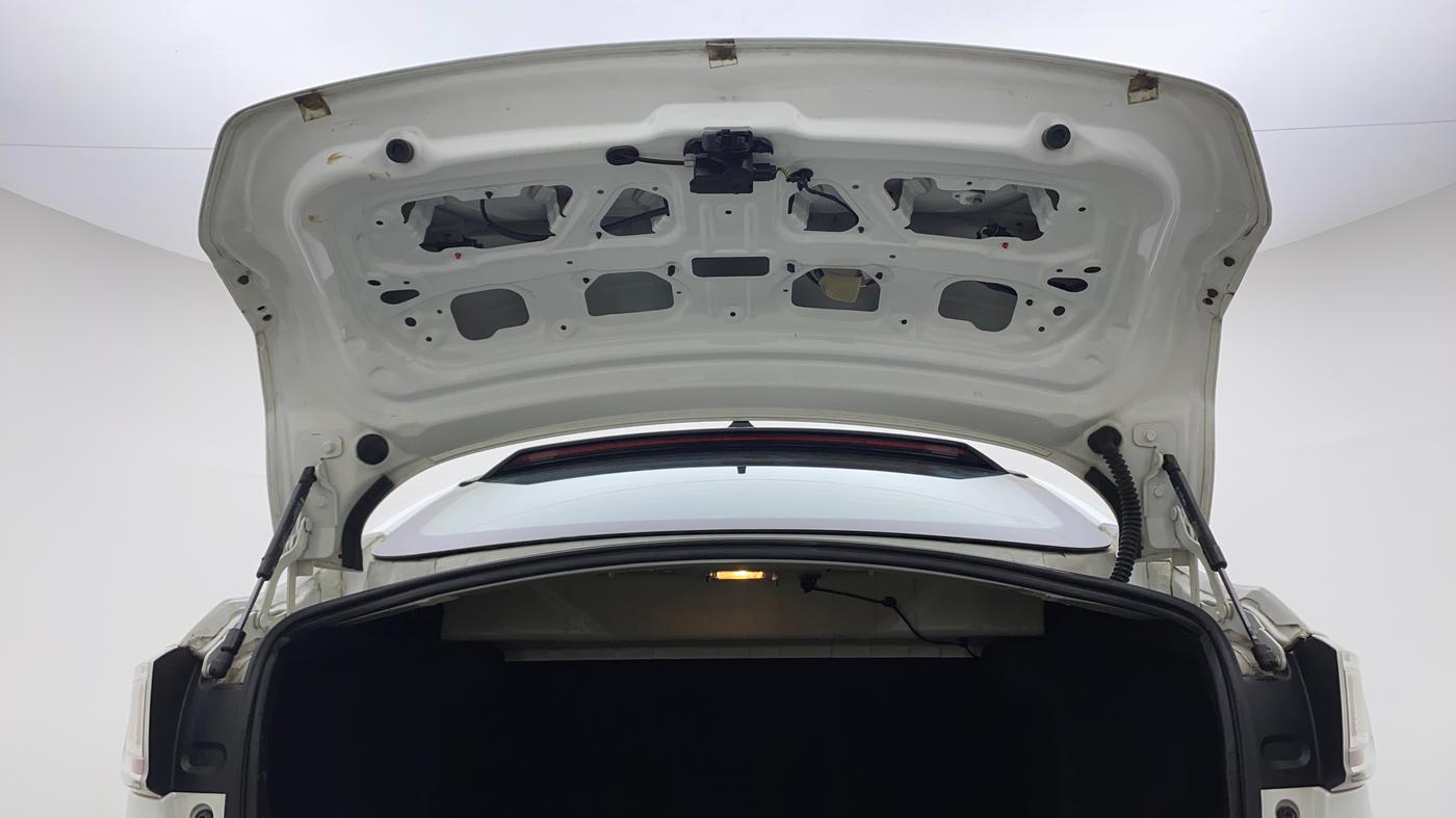 2019 Tata TIGOR XZA PLUS PETROL, Petrol, Automatic, 17,960 km, Boot Door Open