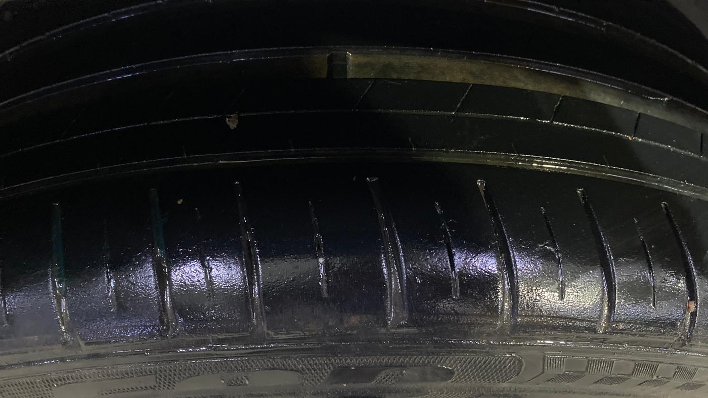 2024 Maruti Swift LXI, Petrol, Manual, 15,848 km, Left Rear Tyre Tread