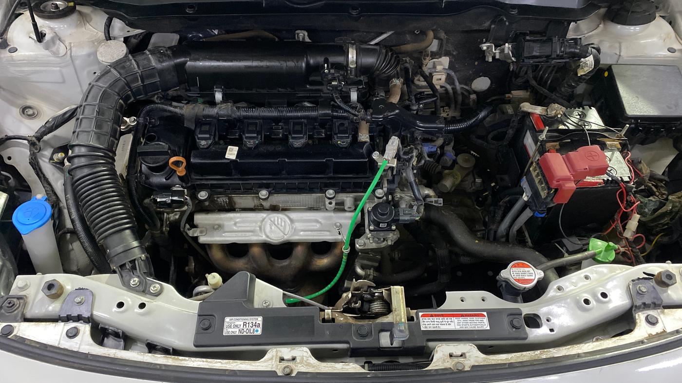 2024 Maruti Swift LXI, Petrol, Manual, 15,848 km, Engine View
