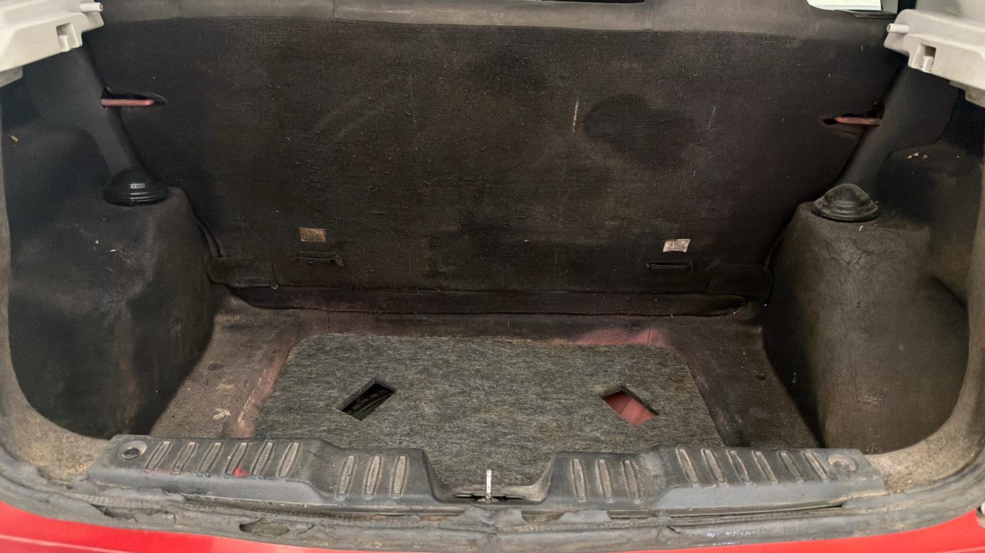 2020 Tata ALTROZ XE PETROL, Petrol, Manual, 66,539 km, Boot Inside