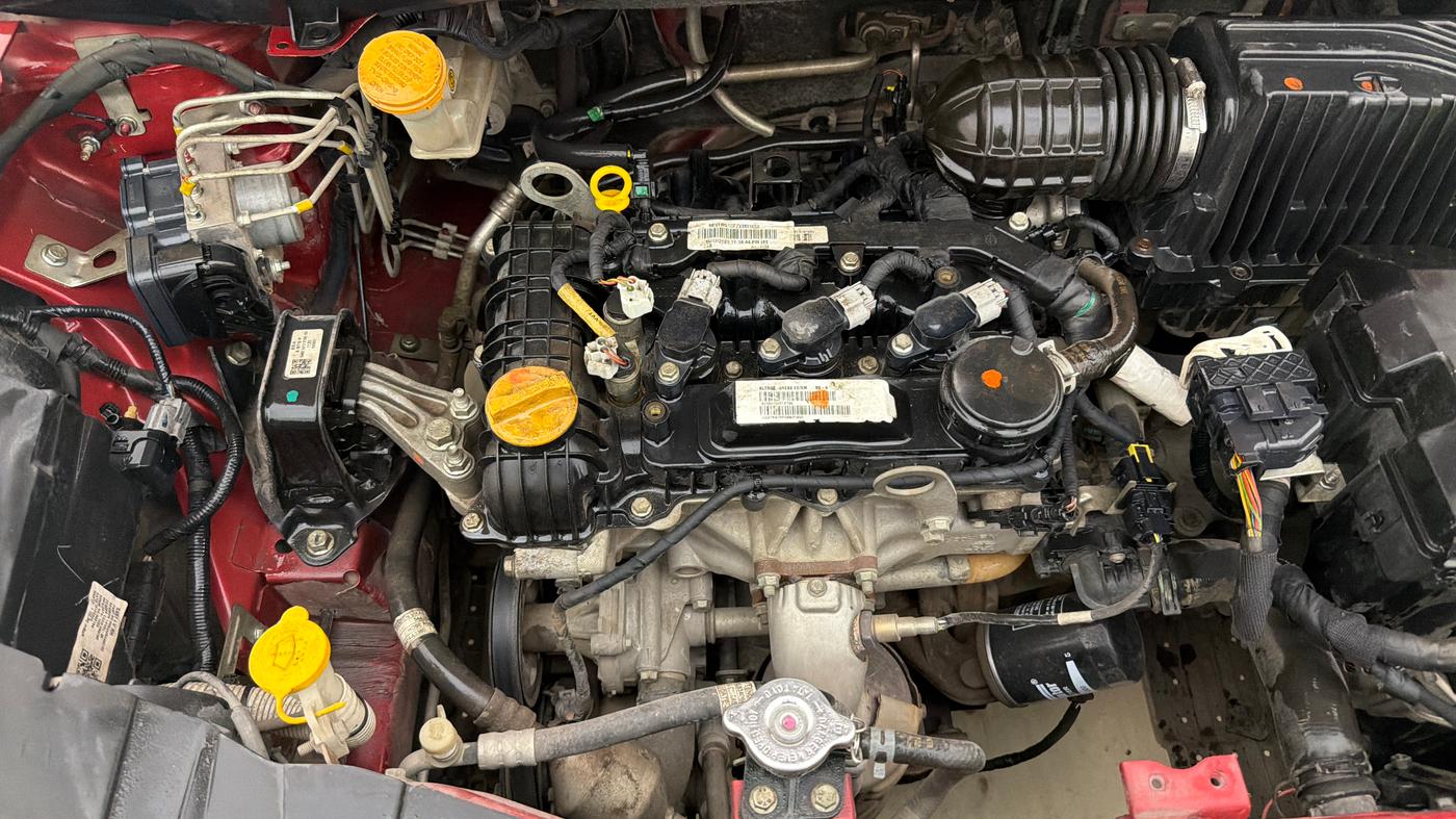2020 Tata ALTROZ XE PETROL, Petrol, Manual, 66,539 km, Engine View - Right