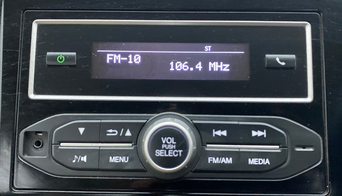 2017 Honda Brio S MT, Petrol, Manual, 22,180 km, Infotainment System