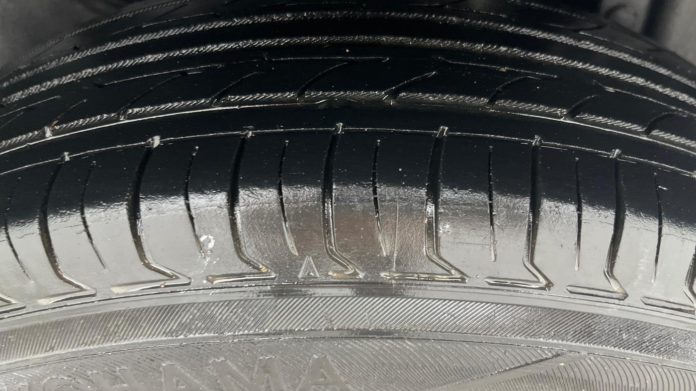 2013 Maruti Swift Dzire VXI AT, Petrol, Automatic, 79,753 km, Left Rear Tyre Tread