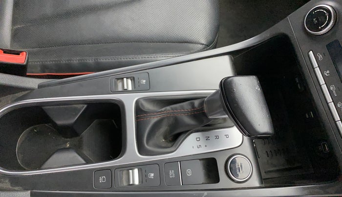 2020 Hyundai Creta SX (O) 1.4 TURBO DCT, Petrol, Automatic, 94,180 km, Gear Lever