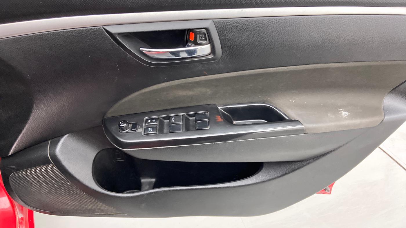 2014 Maruti Swift VXI, Petrol, Manual, 94,540 km, Driver Side Door Panels Control