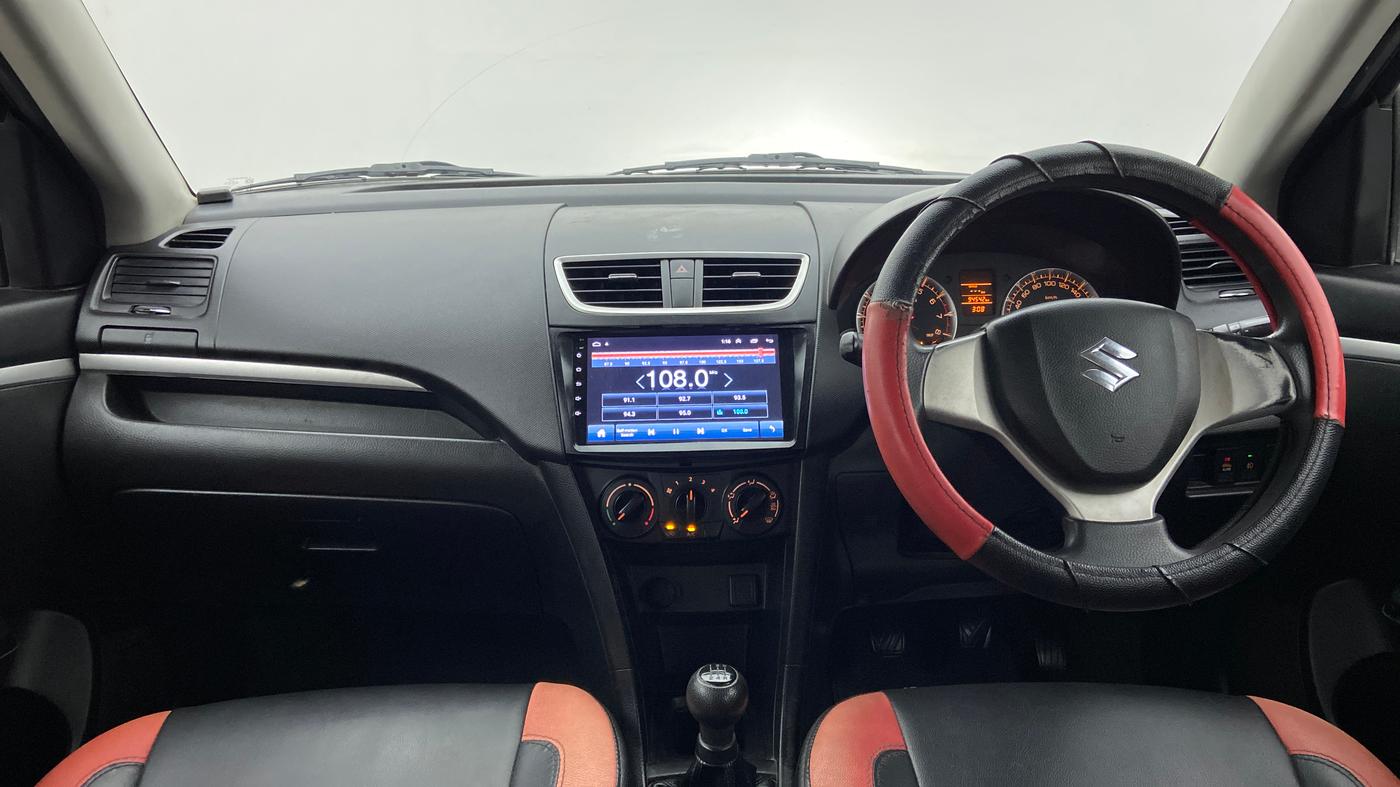 2014 Maruti Swift VXI, Petrol, Manual, 94,540 km, Dashboard
