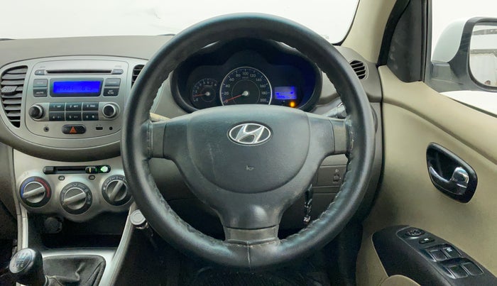 2011 Hyundai i10 MAGNA 1.2, CNG, Manual, 89,963 km, Steering Wheel Close Up