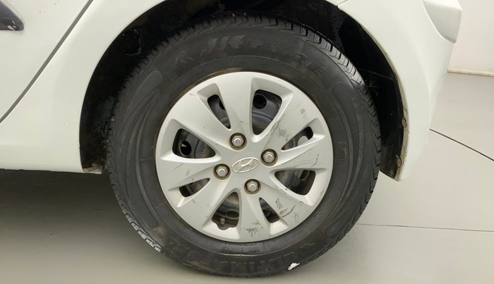 2011 Hyundai i10 MAGNA 1.2, CNG, Manual, 89,963 km, Left Rear Wheel