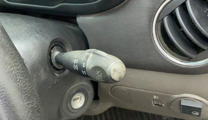 2011 Hyundai i10 MAGNA 1.2, CNG, Manual, 89,963 km, Combination switch - Turn Indicator not functional