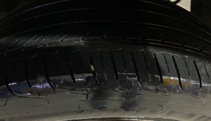 2020 Tata NEXON XM PLUS SUNROOF DIESEL, Diesel, Manual, 78,654 km, Left Rear Tyre Tread