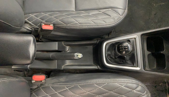 2022 Maruti Swift VXI, Petrol, Manual, 67,749 km, Gear Lever