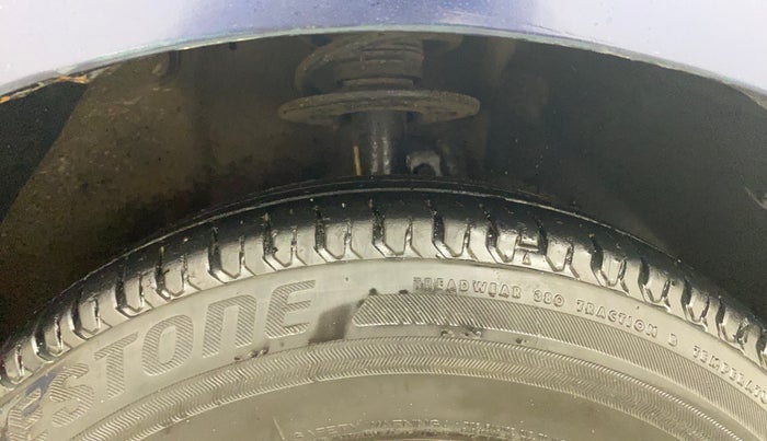 2022 Maruti Swift VXI, Petrol, Manual, 67,749 km, Right Front Tyre Tread