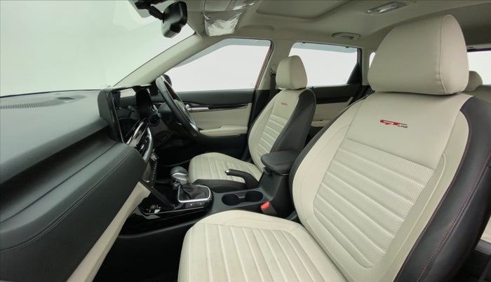 2019 KIA SELTOS 1.4 GTX+ TURBO GDI PETROL AT, Petrol, Automatic, 11,689 km, Right Side Front Door Cabin