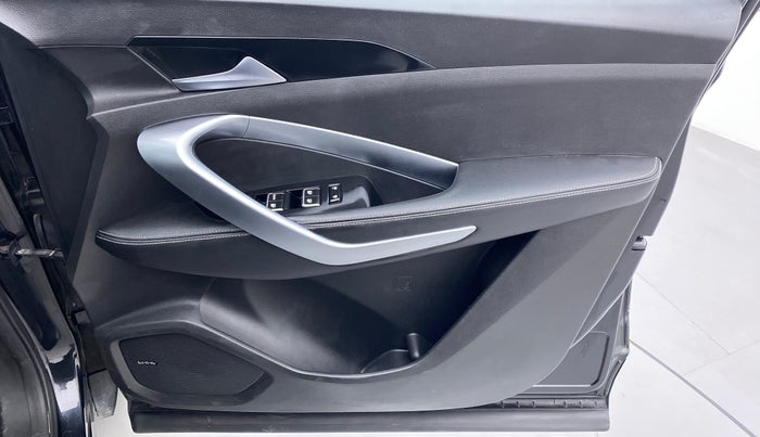 2020 MG HECTOR SHARP DCT PETROL, Petrol, Automatic, 32,616 km, Driver Side Door Panels Control
