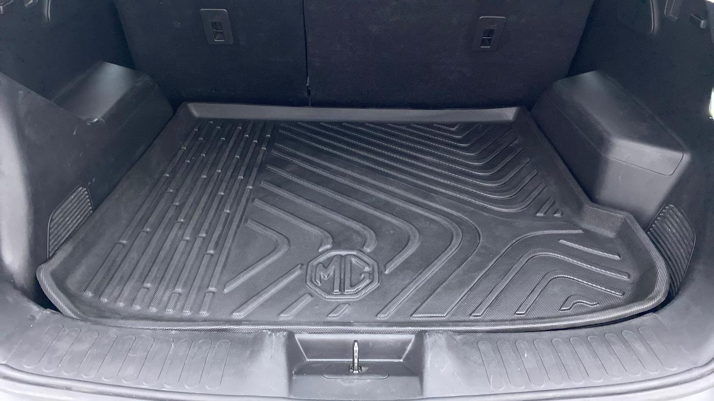 2020 MG HECTOR SHARP DCT PETROL, Petrol, Automatic, 32,616 km, Boot Inside