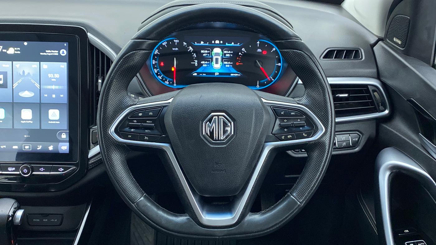 2020 MG HECTOR SHARP DCT PETROL, Petrol, Automatic, 32,616 km, Steering Wheel Close Up