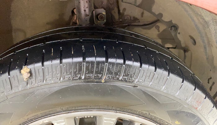 2019 Maruti Ertiga ZDI+ 1.5, Diesel, Manual, 1,28,670 km, Right Front Tyre Tread