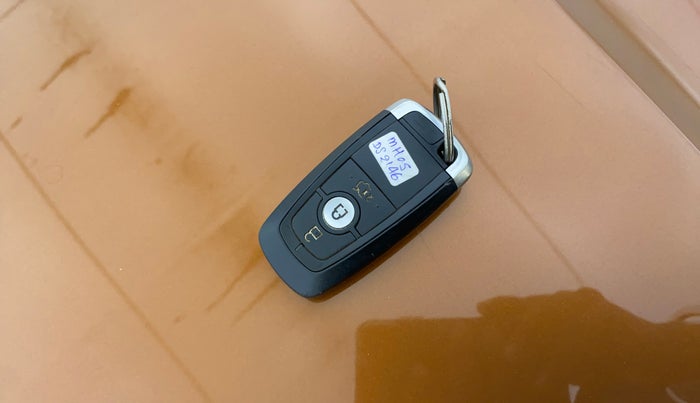 2018 Ford FREESTYLE TITANIUM 1.2 PETROL, Petrol, Manual, 27,422 km, Key Close Up