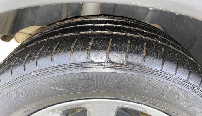 2018 Ford FREESTYLE TITANIUM 1.2 PETROL, Petrol, Manual, 27,422 km, Right Rear Tyre Tread