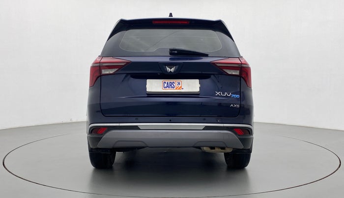 2022 Mahindra XUV700 AX 5 P MT 5 STR, Petrol, Manual, 23,267 km, Back/Rear