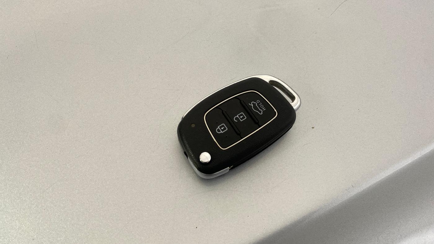 2022 Hyundai GRAND I10 NIOS SPORTZ 1.2 KAPPA VTVT CNG, CNG, Manual, 20,524 km, Key Close Up