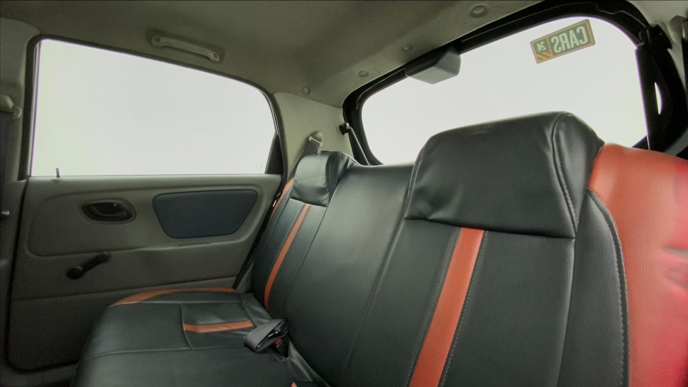 2013 Maruti Alto K10 VXI, Petrol, Manual, 31,492 km, Right Side Rear Door Cabin