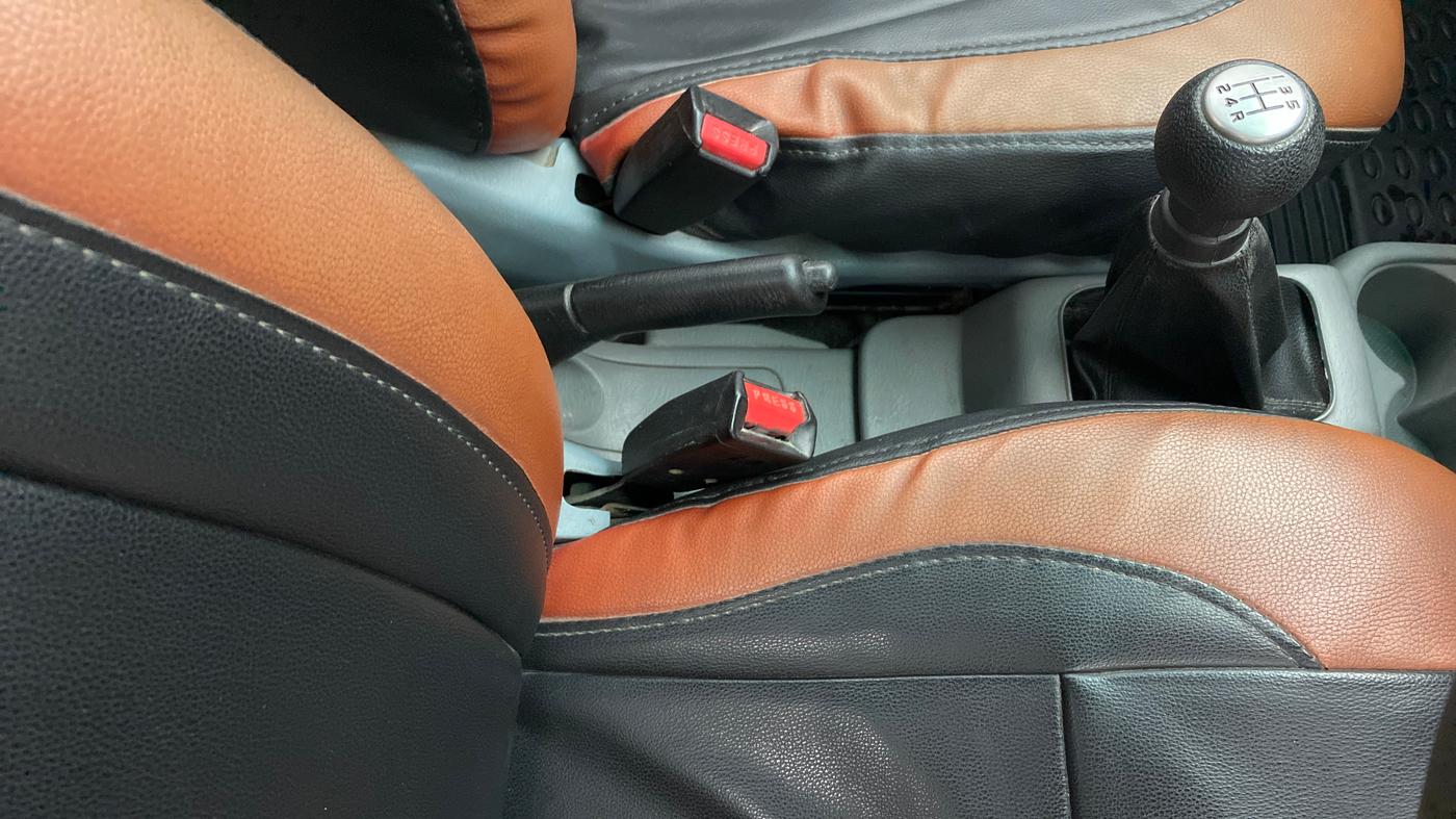 2013 Maruti Alto K10 VXI, Petrol, Manual, 31,492 km, Gear Lever