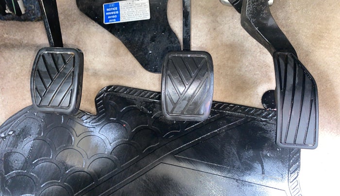 2013 Maruti Swift Dzire ZXI, Petrol, Manual, 1,46,661 km, Pedals