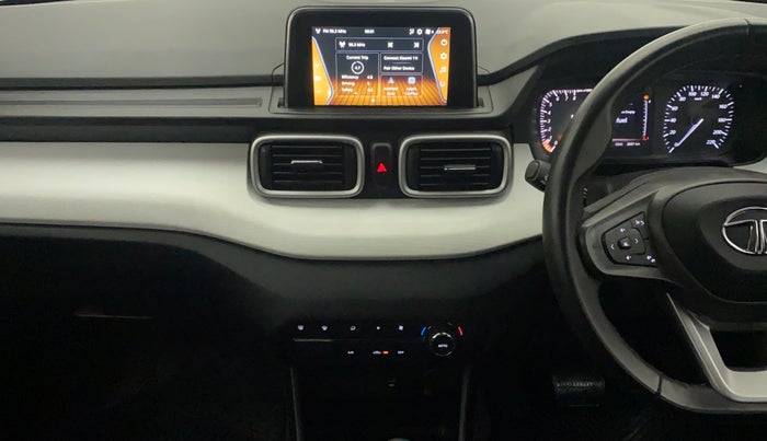2022 Tata PUNCH CREATIVE AMT 1.2 RTN DUAL TONE, Petrol, Automatic, 3,337 km, Air Conditioner