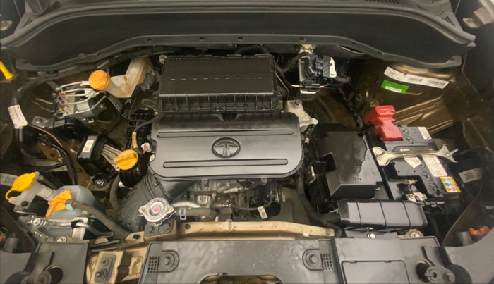 2022 Tata PUNCH CREATIVE AMT 1.2 RTN DUAL TONE, Petrol, Automatic, 3,337 km, Open Bonet