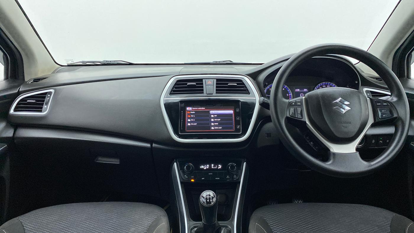 2017 Maruti S Cross ZETA SHVS, Diesel, Manual, 24,598 km, Dashboard
