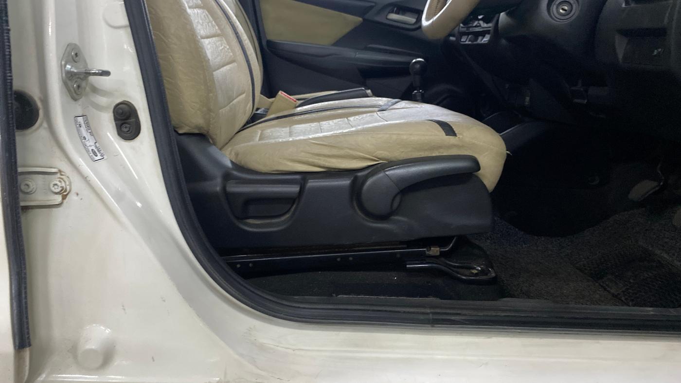 2015 Honda Jazz 1.2L I-VTEC S, Petrol, Manual, 65,697 km, Driver Side Adjustment Panel