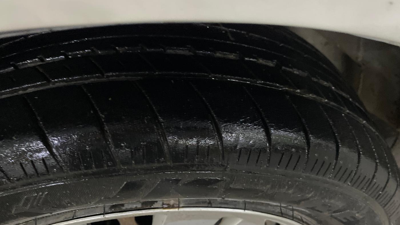 2015 Honda Jazz 1.2L I-VTEC S, Petrol, Manual, 65,697 km, Left Front Tyre Tread