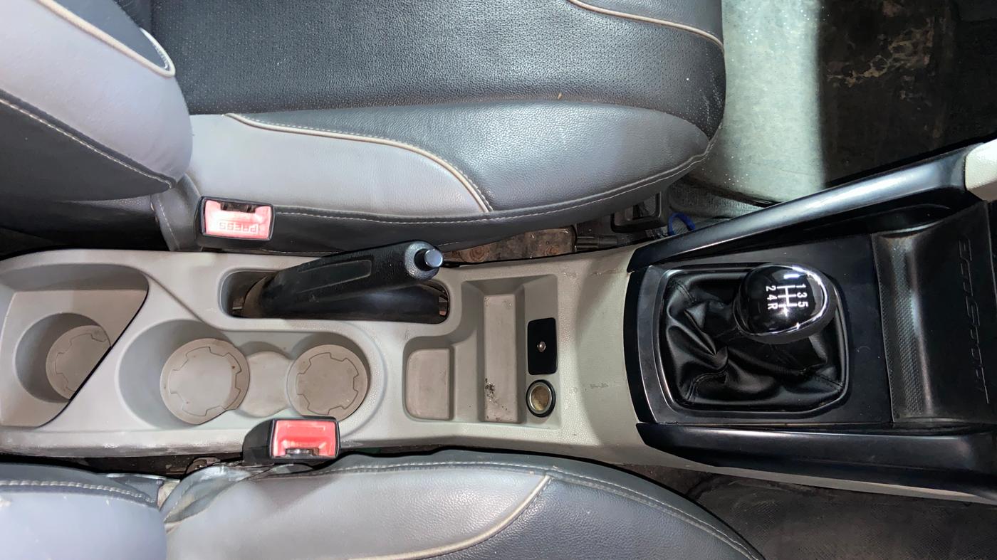 2013 Ford Ecosport AMBIENTE 1.5L DIESEL, Diesel, Manual, 96,884 km, Gear Lever
