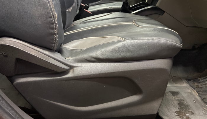 2013 Ford Ecosport AMBIENTE 1.5L DIESEL, Diesel, Manual, 96,932 km, Driver Side Adjustment Panel