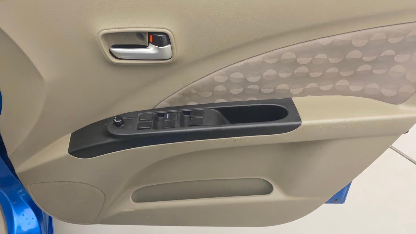 2017 Maruti Celerio ZXI (O), Petrol, Manual, 66,776 km, Driver Side Door Panels Control