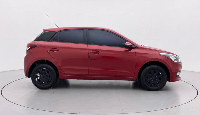 2017 Hyundai Elite i20 SPORTZ 1.2, Petrol, Manual, 91,600 km, Right Side View