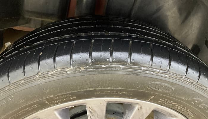 2018 Maruti Ciaz ALPHA  AT 1.4  PETROL, Petrol, Automatic, 33,118 km, Right Rear Tyre Tread