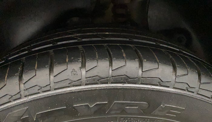 2018 Hyundai Creta SX PLUS AT 1.6 DIESEL, Diesel, Automatic, 81,580 km, Left Rear Tyre Tread