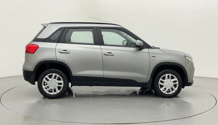 2016 Maruti Vitara Brezza VDI OPT, Diesel, Manual, 73,675 km, Right Side