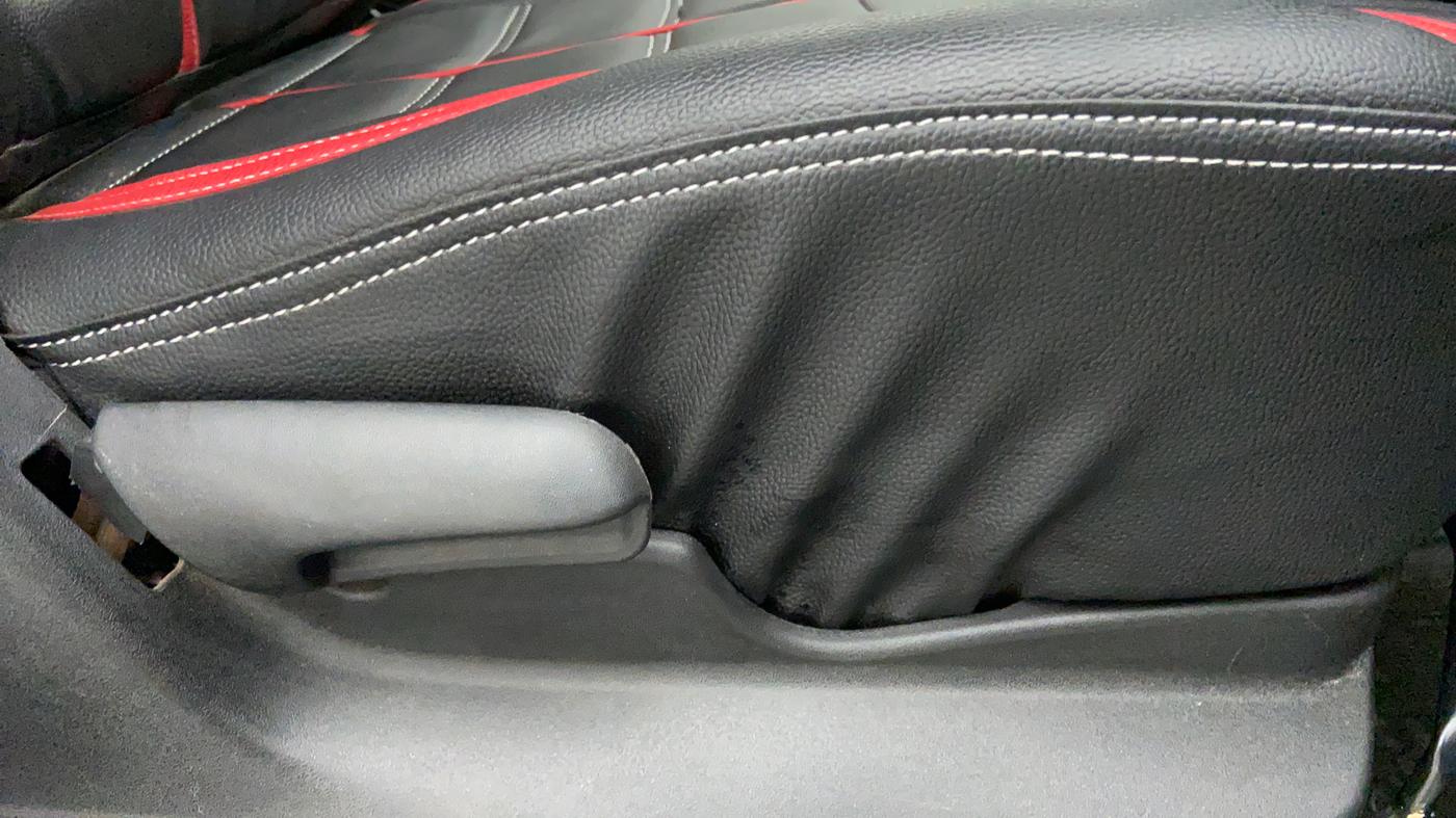 2016 Maruti Vitara Brezza VDI OPT, Diesel, Manual, 73,675 km, Driver Side Adjustment Panel