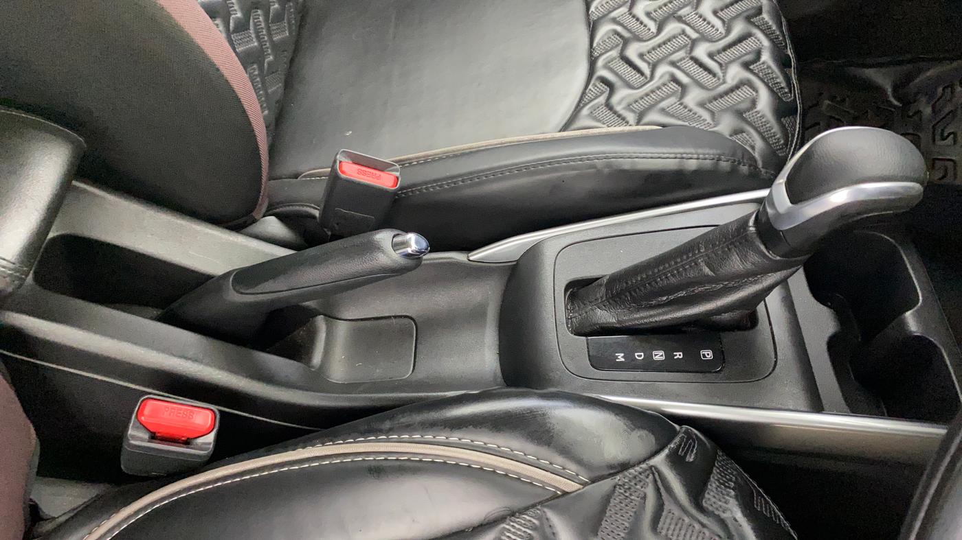 2023 Maruti FRONX ZETA 1.0L TURBO 6 AT, Petrol, Automatic, 24,085 km, Gear Lever